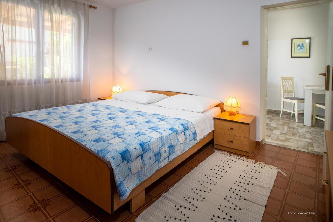 Apartman Luka โรวีน ภายนอก รูปภาพ
