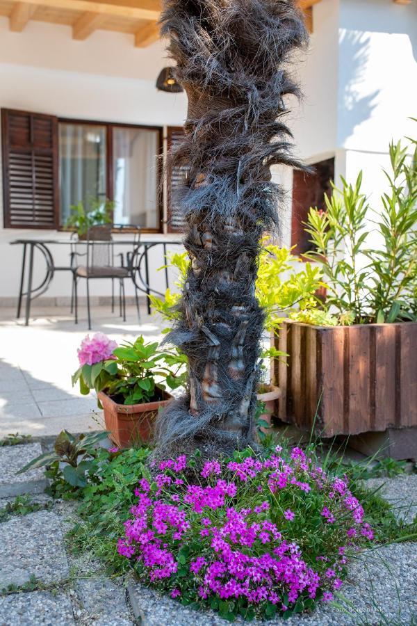 Apartman Luka โรวีน ภายนอก รูปภาพ