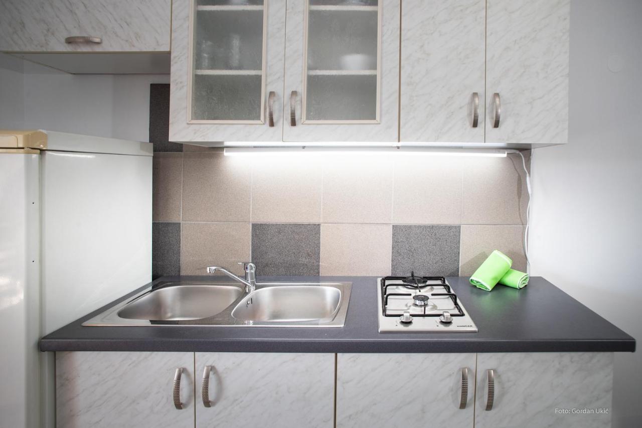 Apartman Luka โรวีน ภายนอก รูปภาพ