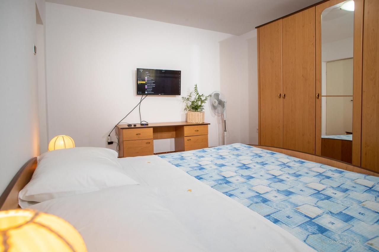 Apartman Luka โรวีน ภายนอก รูปภาพ
