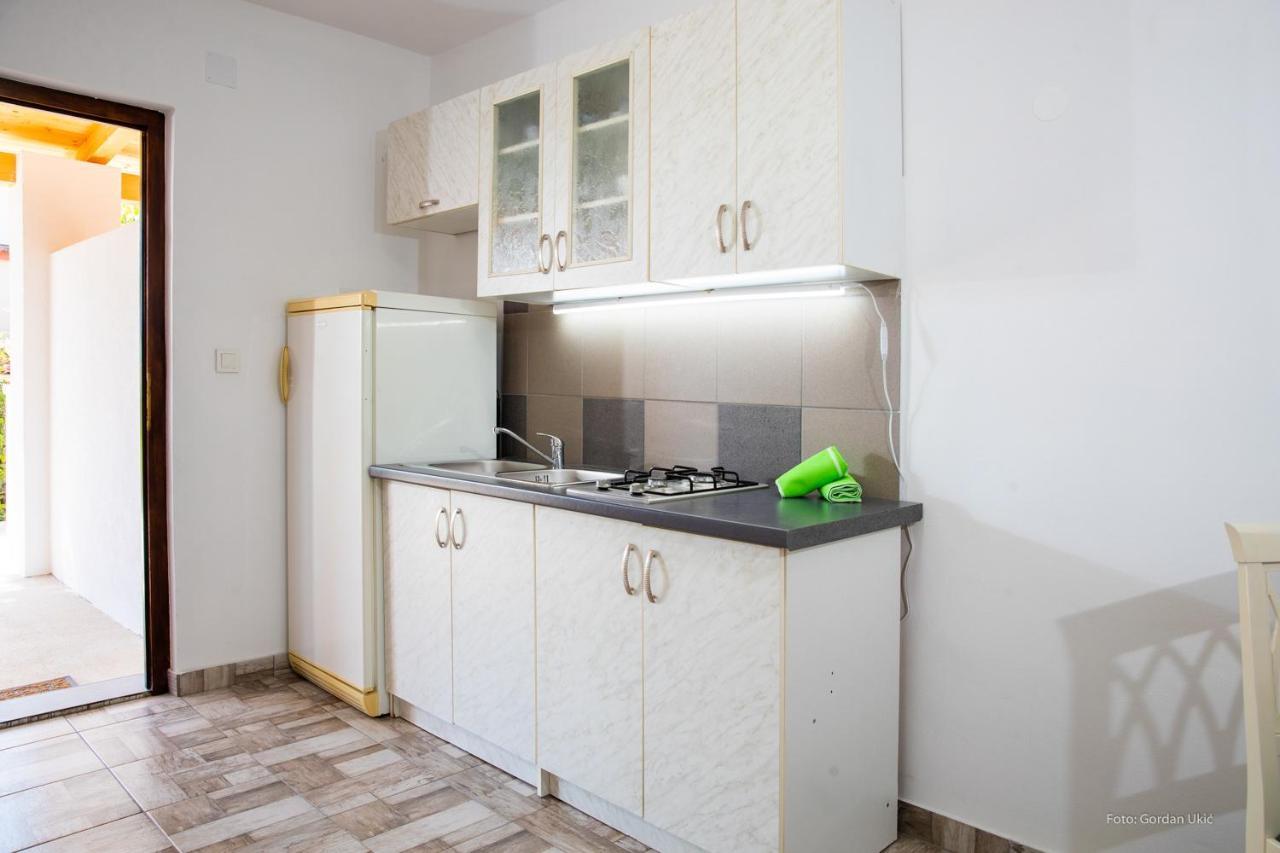 Apartman Luka โรวีน ภายนอก รูปภาพ